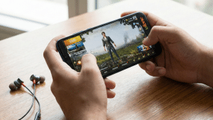 Image of a man playing PUBG Mobile